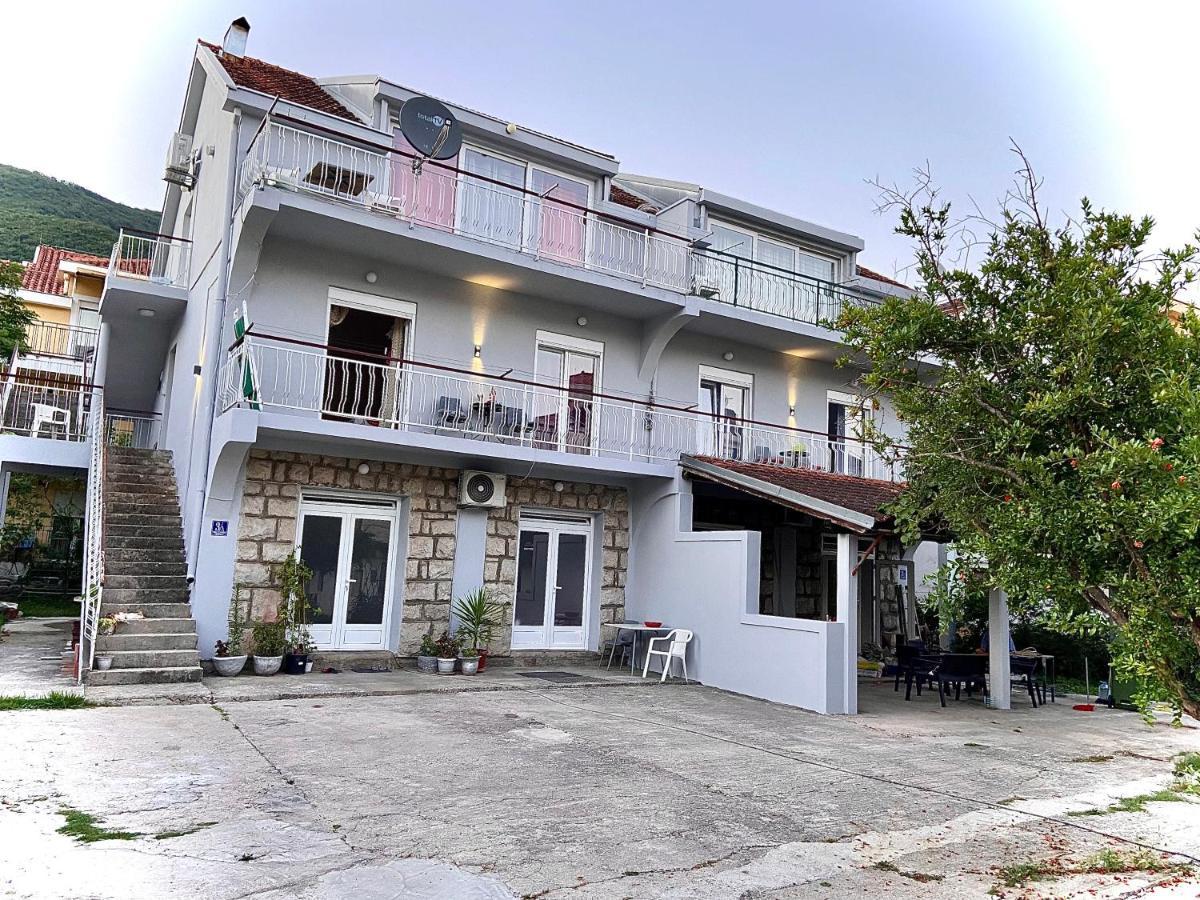 Banicevic Apartmani Ðenovići Dış mekan fotoğraf