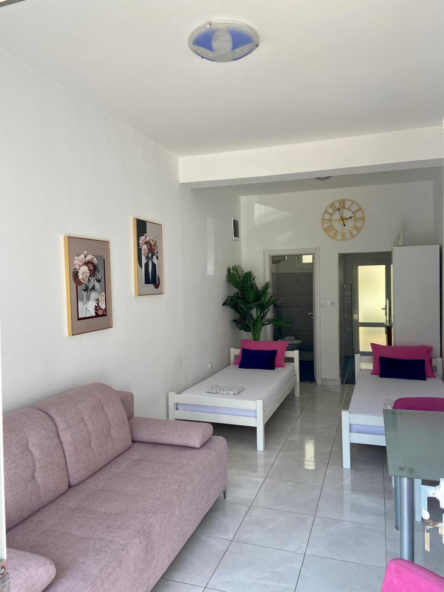 Banicevic Apartmani Ðenovići Dış mekan fotoğraf